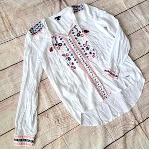 Boho Embroidered High Low Hem V-Neck White Top Medium